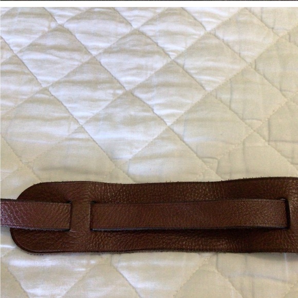 Madewell Women's The Zip-Top Transport Carryall in black brown trim leather - Picture 3 of 7